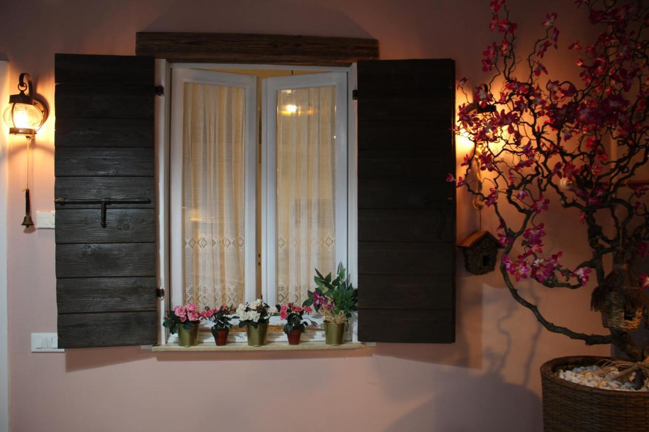 Appartamento Balcone Fiorito Fonzolo Eksteriør billede
